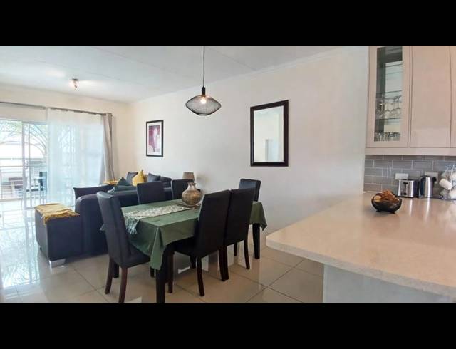 2 BEDROOM PROPERTY TO RENT IN RIVONIA